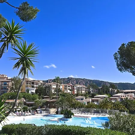 Le Village - C5 232 By Interhome Saint-Raphaël