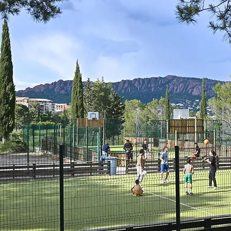 Village Cap Esterel - Le Village-31 By Interhome