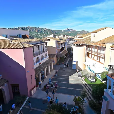 Le Village - C5 232 By Interhome Saint-Raphaël